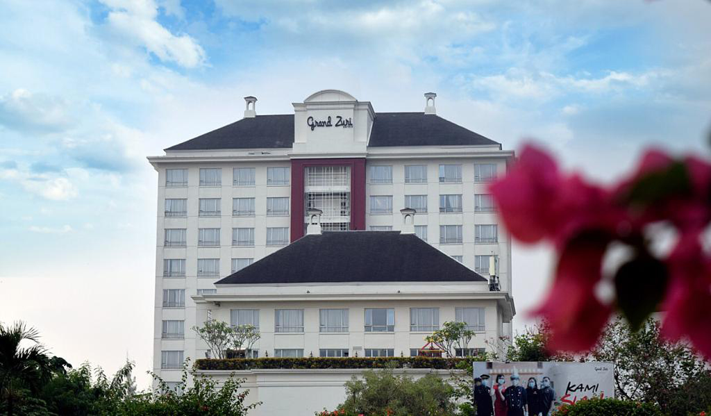 Hotel Grand Zuri BSD City